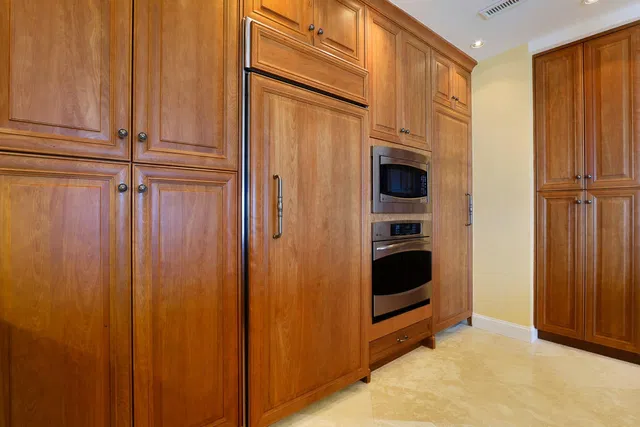 Via Delfino Condominium Unit 2003 photo 11