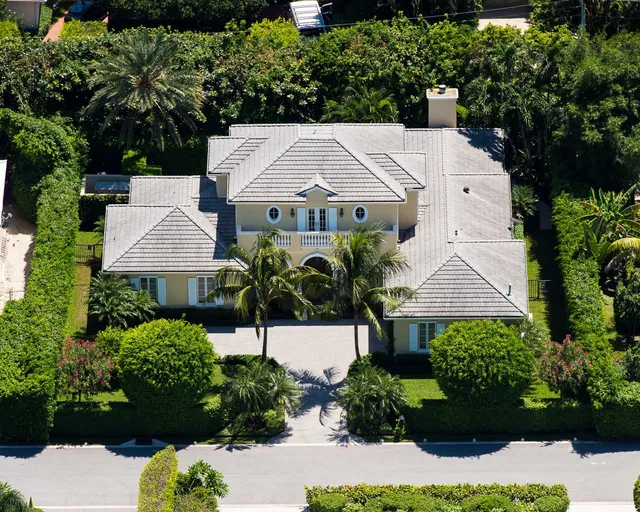 238 Plantation Road