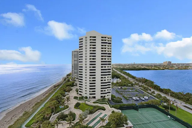 Via Delfino Condominium Unit 1503 photo 4