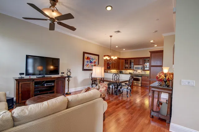 Hamilton Place Unit O photo 12