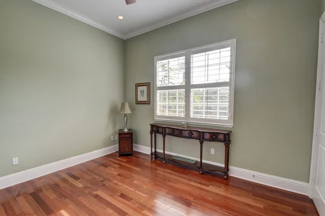Hamilton Place Unit O photo 19