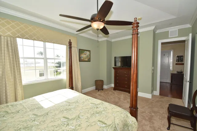 Hamilton Place Unit O photo 27