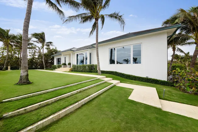 1214 N Ocean Boulevard