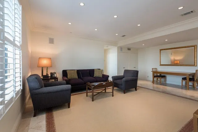 Palm Beach Biltmore Unit 714 photo 9