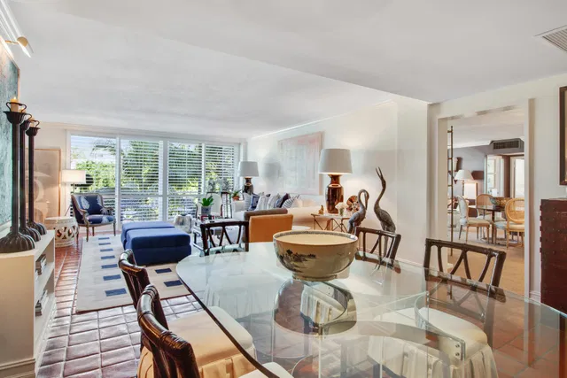 Island House Condos Unit 2c photo 9