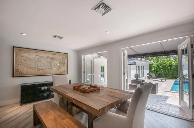 SoSo West Palm Beach Residence photo 3