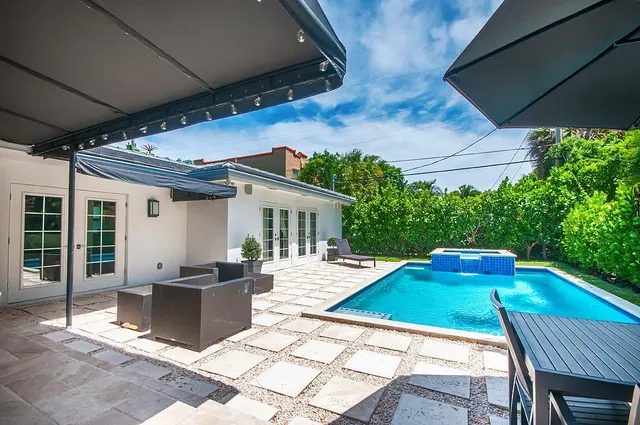 SoSo West Palm Beach Residence photo 16