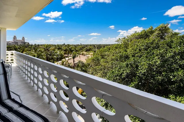 130 Sunrise Avenue #612