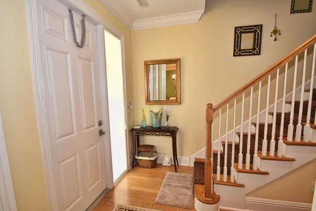 Hamilton Place Unit M photo 4