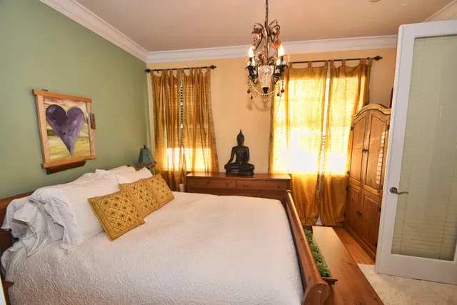 Hamilton Place Unit M photo 9