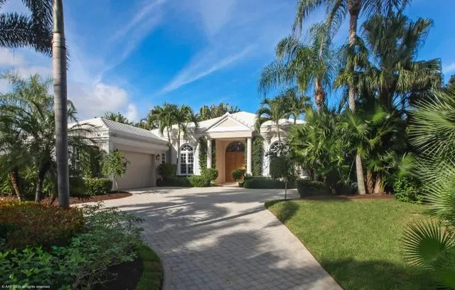 233 Miraflores Drive