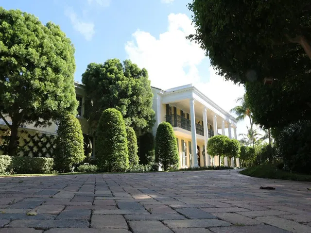 534 Island Drive