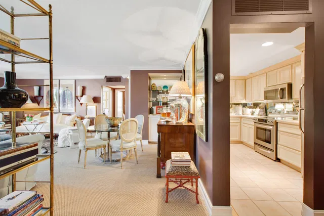 Island House Condos Unit 2d photo 19