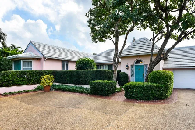 232 Coral Lane