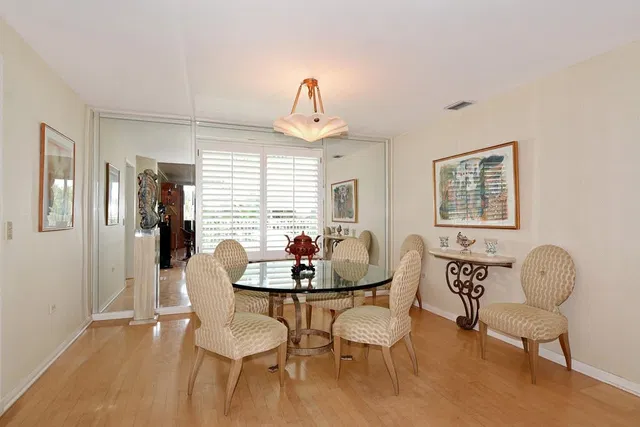 One Royal Palm Way Palm Beach Unit D 3 photo 6
