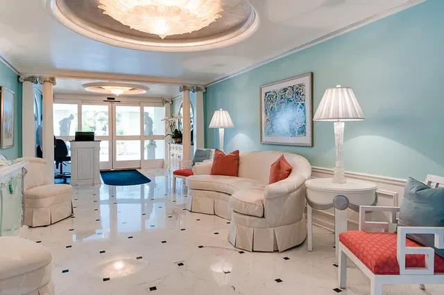 One Royal Palm Way Palm Beach Unit 1e photo 8