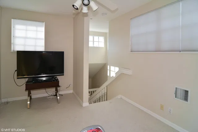Jupiter Key Residence photo 11