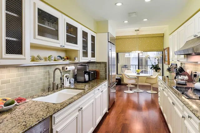 Dunster House Palm Beach Unit 5-B photo 7