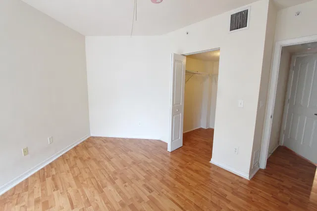 The Prado Unit 319 photo 7