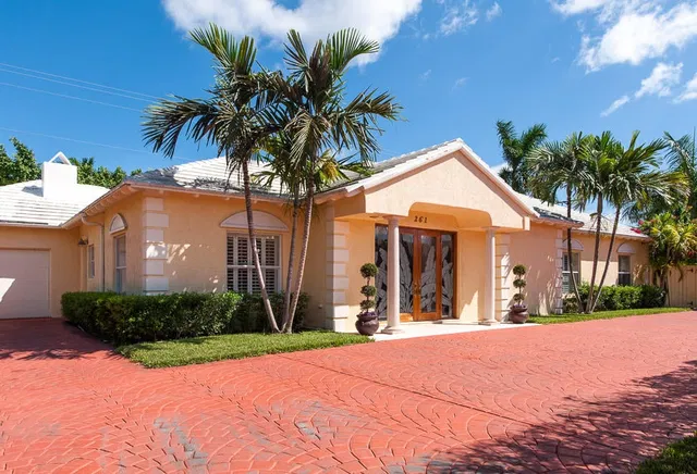 261 El Dorado Lane