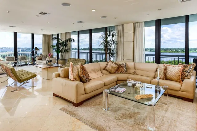 2580 S Ocean Boulevard #1a7