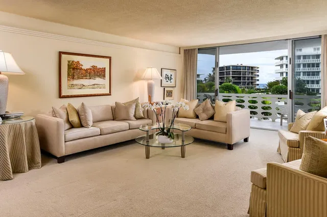 130 Sunrise Avenue #303