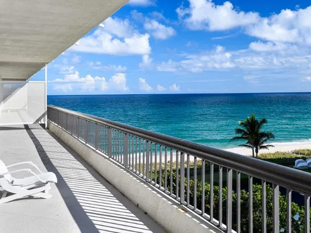2660 S Ocean Boulevard #604s
