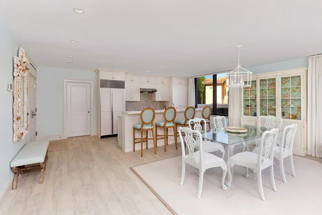 L'Ermitage Palm Beach Unit 101 photo 2