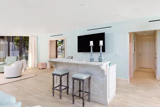 L'Ermitage Palm Beach Unit 101 photo 5