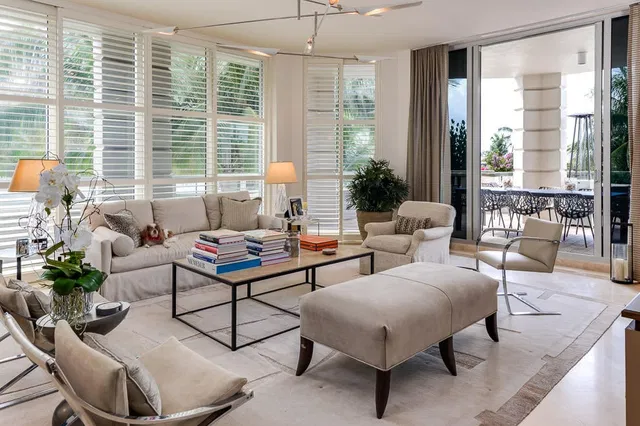 Bellaria Condos Palm Beach Unit 202 photo 4