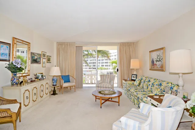 139 Sunrise Avenue #3070