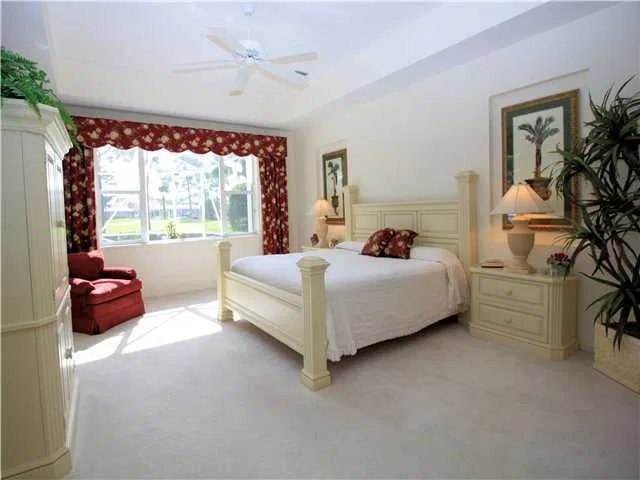 Willoughby Golf Club Residence photo 8