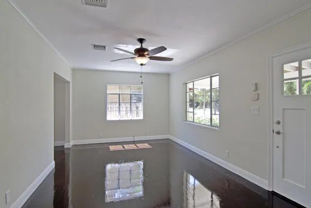 Old Northwood Residence photo 11