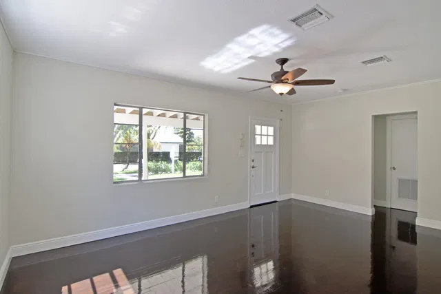 Old Northwood Residence photo 12