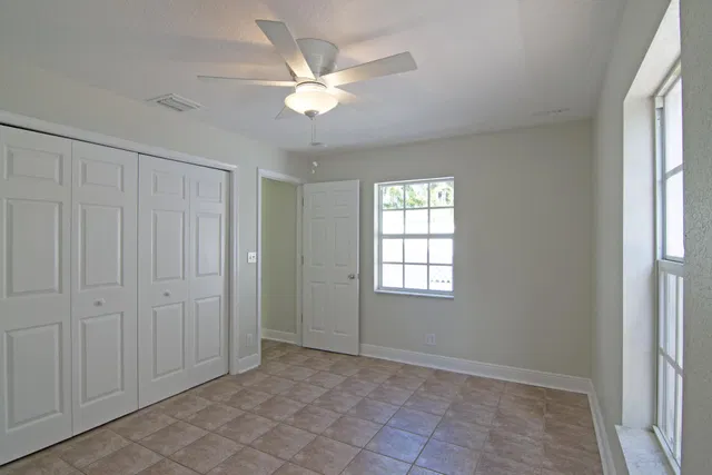 Old Northwood Residence photo 17