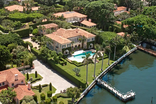 240 Banyan Road