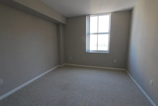 The Strand Unit 1416 photo 10