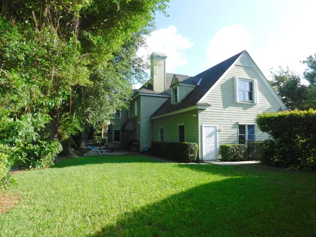 Residence photo 17