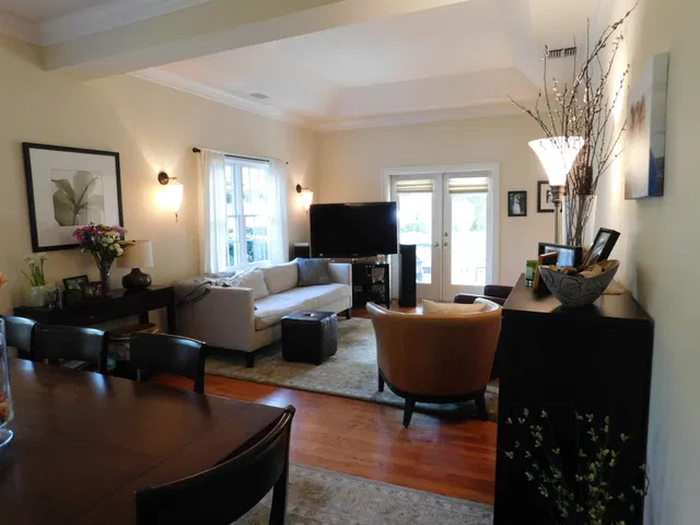Residence photo 33
