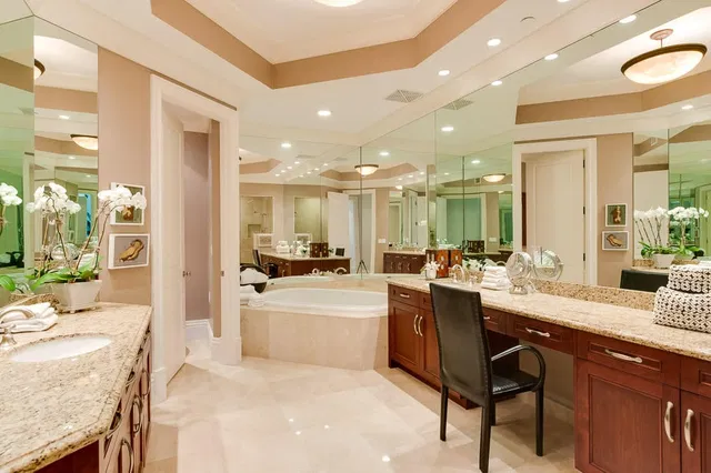Bellaria Condos Palm Beach Unit 302 photo 9