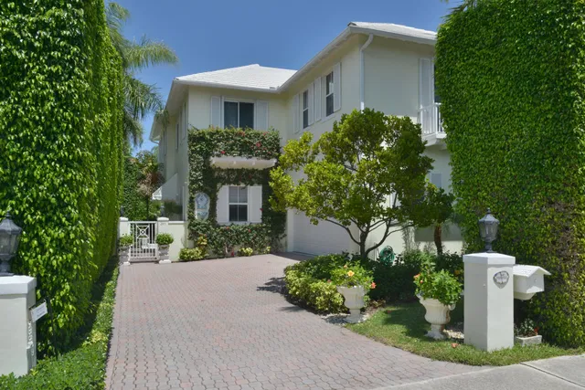 249 Seminole Avenue