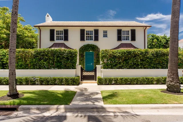 233 Barton Avenue
