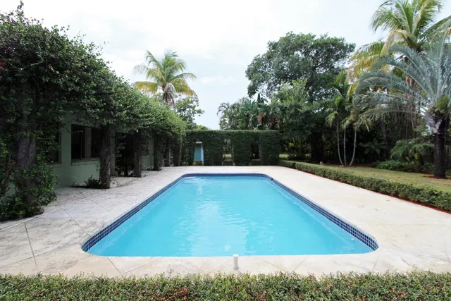 SoSo West Palm Beach Residence photo 4