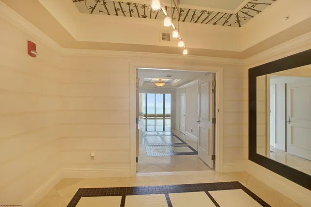 Oceans Edge at Singer Island Unit 902 photo 2