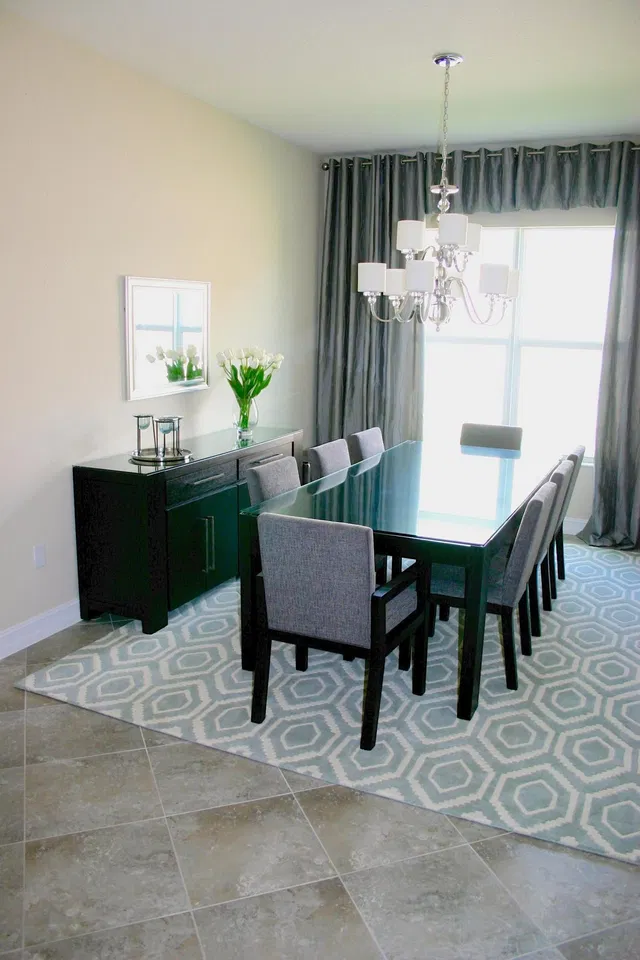 Residence photo 7