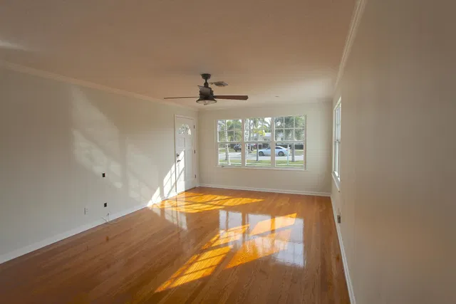 SoSo West Palm Beach Residence photo 4