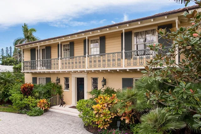 218 List Road