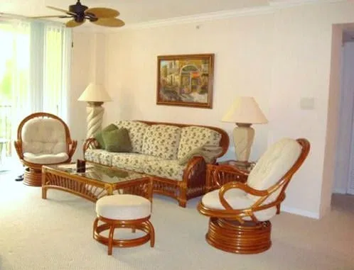 Flagler Pointe Unit 329 photo 2