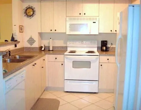Flagler Pointe Unit 329 photo 5