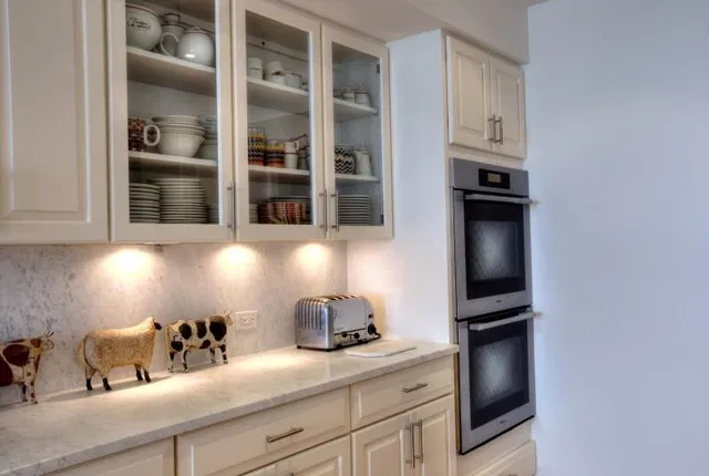 Dunster House Palm Beach Unit 2a photo 10